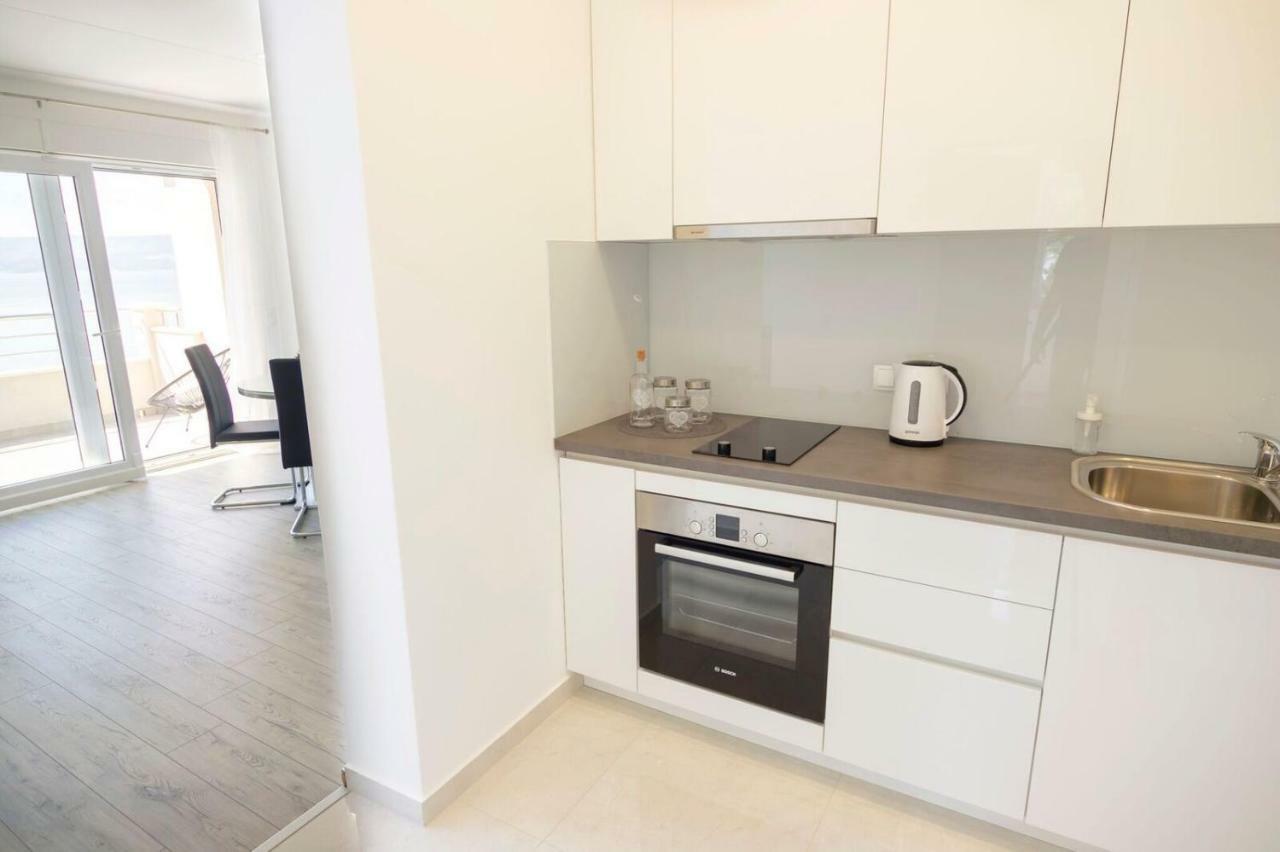 Apartmani Ticinovic Omis Bagian luar foto