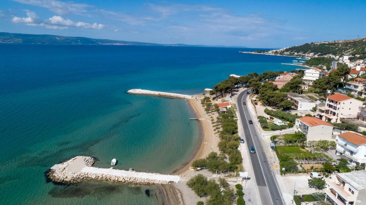 Apartmani Ticinovic Omis Bagian luar foto