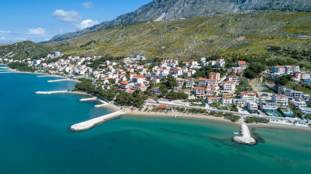 Apartmani Ticinovic Omis Bagian luar foto